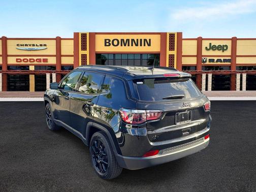 2022 Jeep Compass Altitude