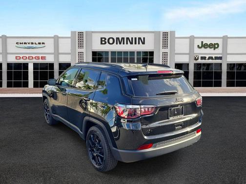 2022 Jeep Compass Altitude