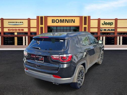 2022 Jeep Compass Altitude