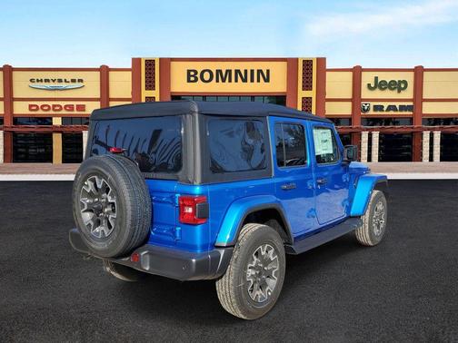 2025 Jeep Wrangler Sahara