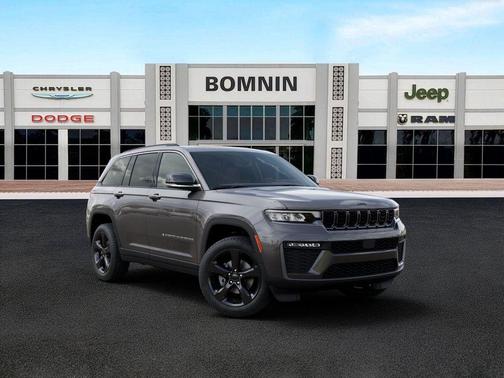 Metallic 2026 Jeep Grand Cherokee Limited