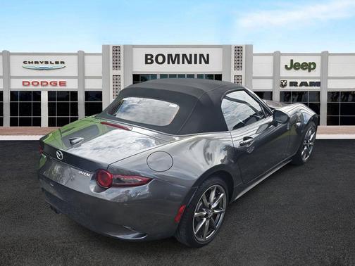 2022 Mazda MX-5 Miata Grand Touring