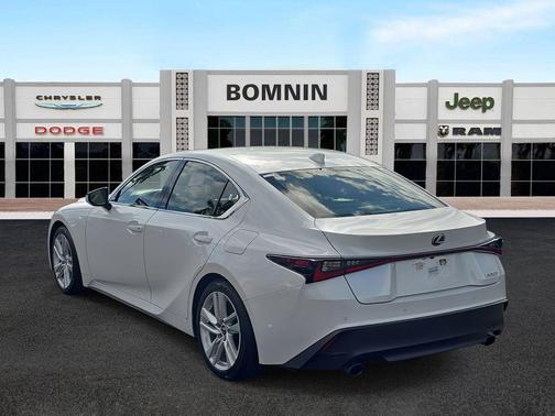 2023 Lexus IS 300 Base