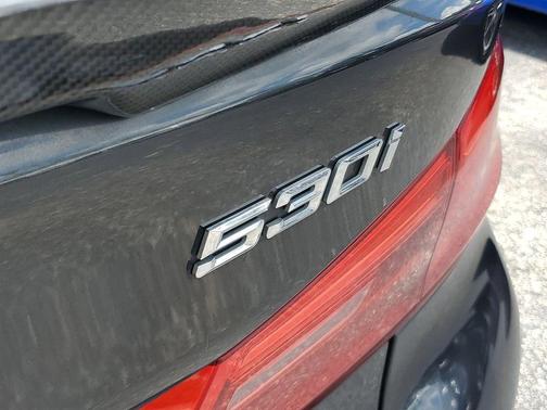 2019 BMW 530 i