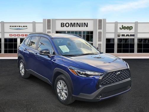 2025 Toyota Corolla Cross LE