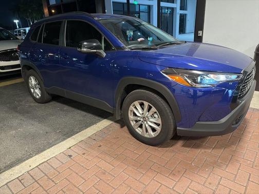 2025 Toyota Corolla Cross LE