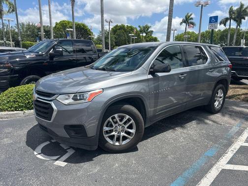 2018 Chevrolet Traverse LS