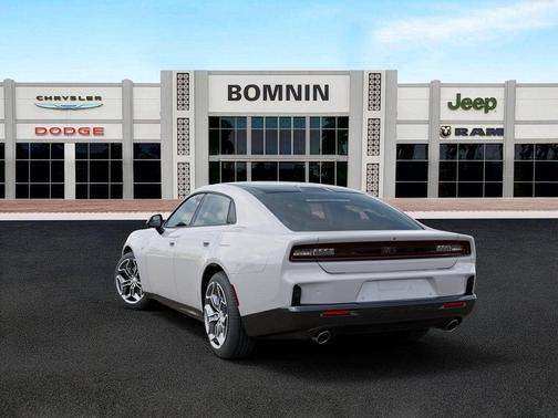 Bright White Clearcoat 2026 Dodge Charger R/T