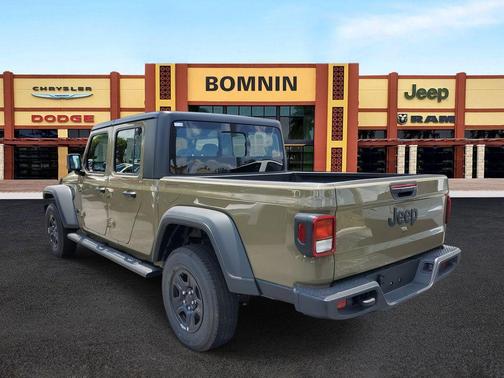 2025 Jeep Gladiator Sport