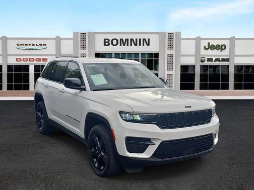 2023 Jeep Grand Cherokee Altitude