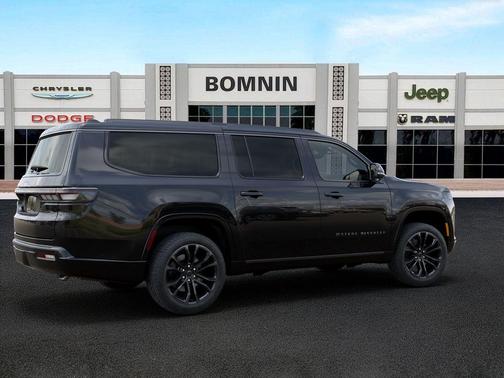 Gloss Black 2026 Jeep Grand Wagoneer L Summit