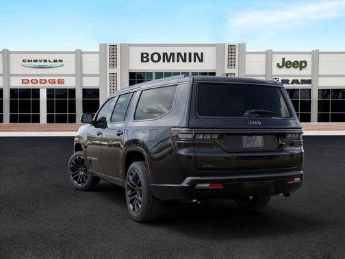 Gloss Black 2026 Jeep Grand Wagoneer L Summit