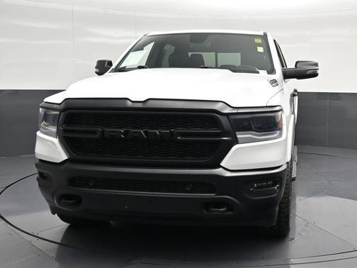 Bright White Clearcoat 2023 RAM 1500 Big Horn