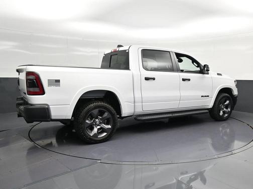 Bright White Clearcoat 2023 RAM 1500 Big Horn