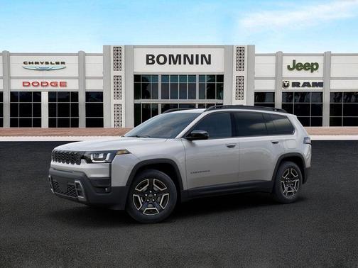Silver Zynith Clearcoat 2026 Jeep Cherokee LAREDO/LIMITED
