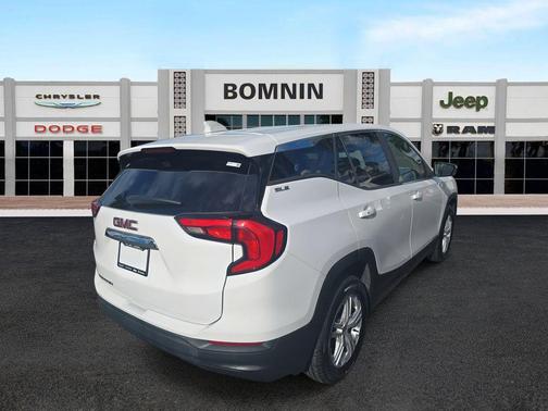 2021 GMC Terrain SLE
