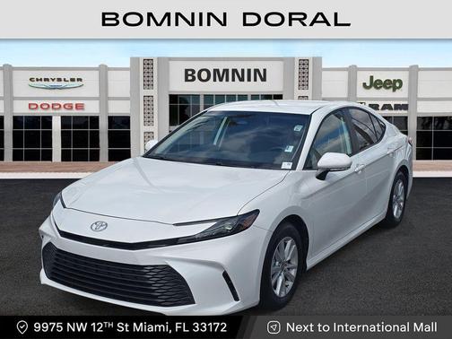 2025 Toyota Camry LE