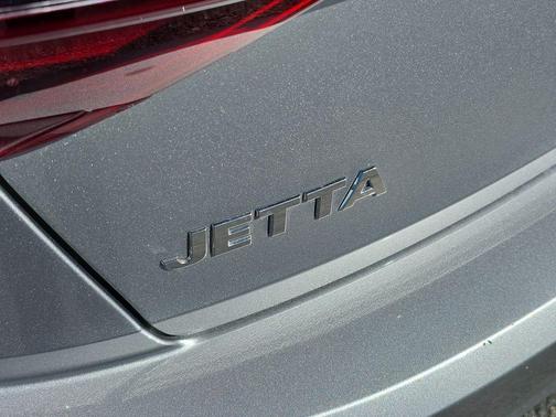 2021 Volkswagen Jetta 1.4T R-Line