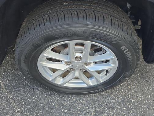 2022 Jeep Grand Cherokee L Laredo