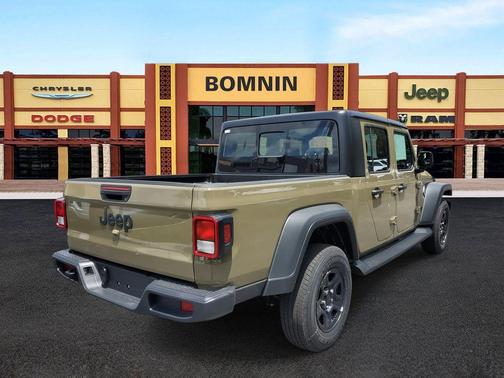 2025 Jeep Gladiator Sport