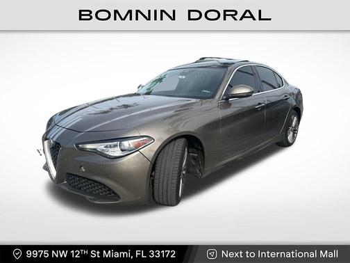 Titanium Metallic 2019 Alfa Romeo Giulia Ti