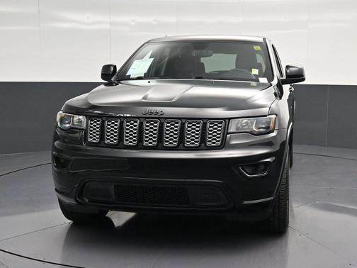 Diamond Black 2020 Jeep Grand Cherokee Altitude