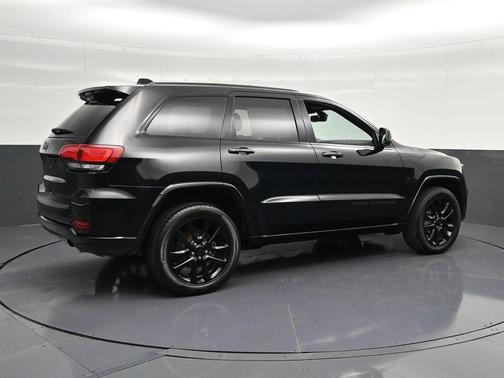 Diamond Black 2020 Jeep Grand Cherokee Altitude