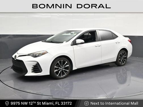 Super White 2019 Toyota Corolla SE