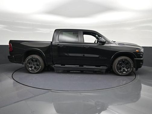 Diamond Black 2025 RAM 1500 Big Horn/Lone Star