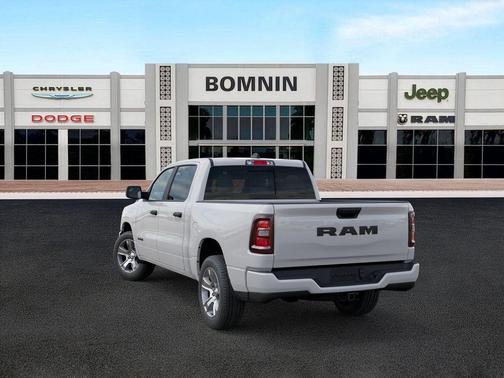 2026 RAM 1500 Express