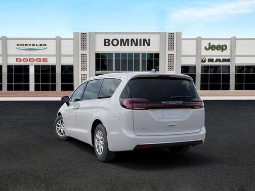 White 2027 Chrysler Pacifica SELECT