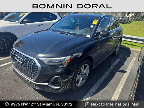 2020 Audi Q3 45 S line Premium