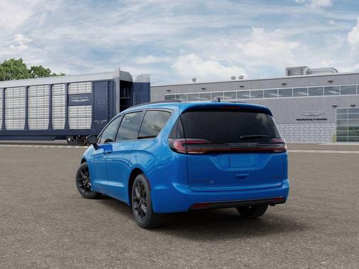Blue 2027 Chrysler Pacifica LIMITED