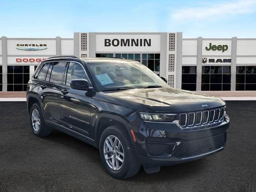 2023 Jeep Grand Cherokee Laredo