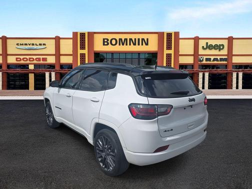 2022 Jeep Compass Altitude