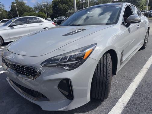 2022 Kia Stinger GT1