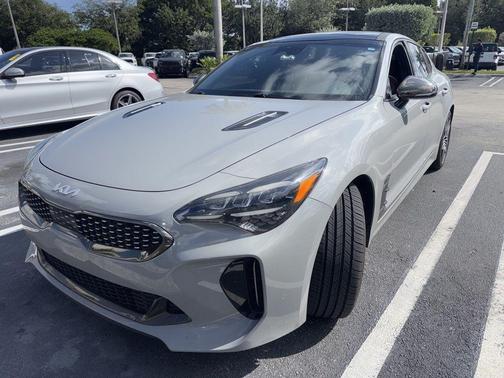 2022 Kia Stinger GT1