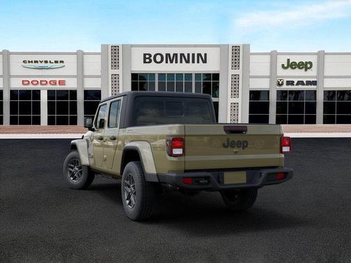 41 2026 Jeep Gladiator Sport