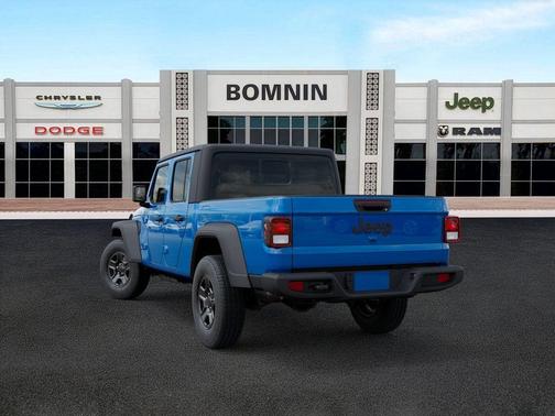 2026 Jeep Gladiator Sport