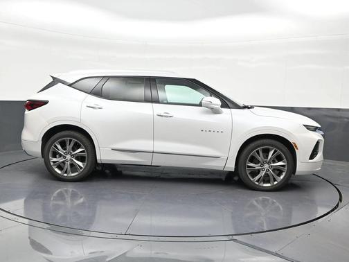 Pearl 2021 Chevrolet Blazer Premier