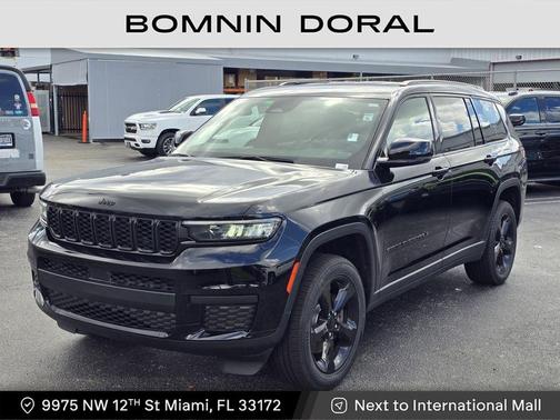 2023 Jeep Grand Cherokee L Laredo