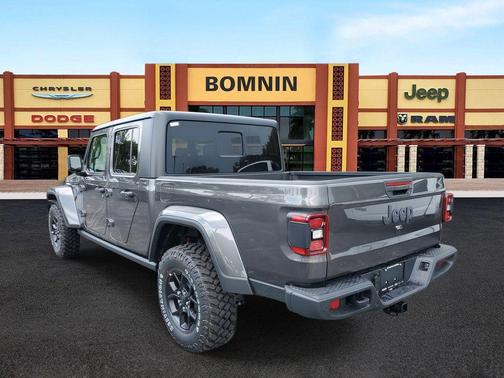 2025 Jeep Gladiator Sport