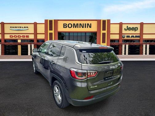 2023 Jeep Compass Sport