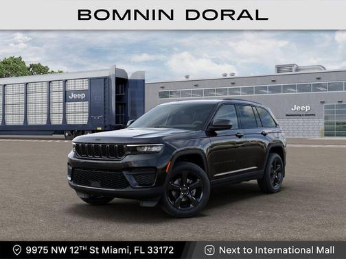 2025 Jeep Grand Cherokee Laredo