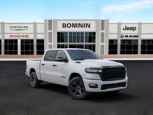 Bright White Clearcoat 2025 RAM 1500 Big Horn/Lone Star