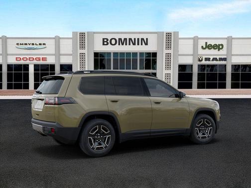 41 2026 Jeep Cherokee LAREDO/LIMITED