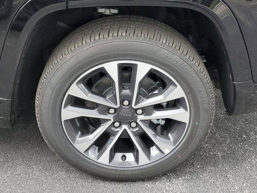2025 Jeep Grand Cherokee L Overland