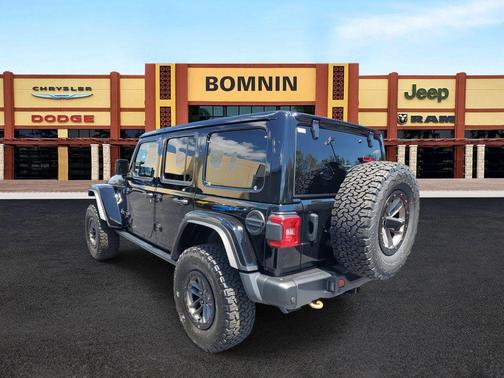 2025 Jeep Wrangler Rubicon 392