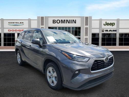 2021 Toyota Highlander LE