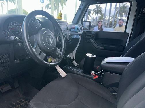 2016 Jeep Wrangler Sport